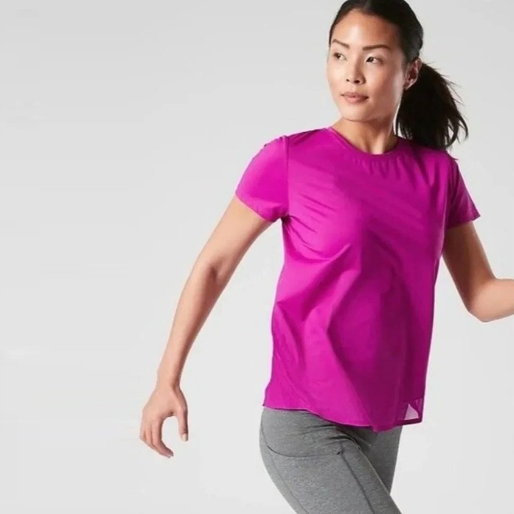 ATHLETA Fuchsia Pink‎ Short Sleeve Cadence Workout Top Size XS